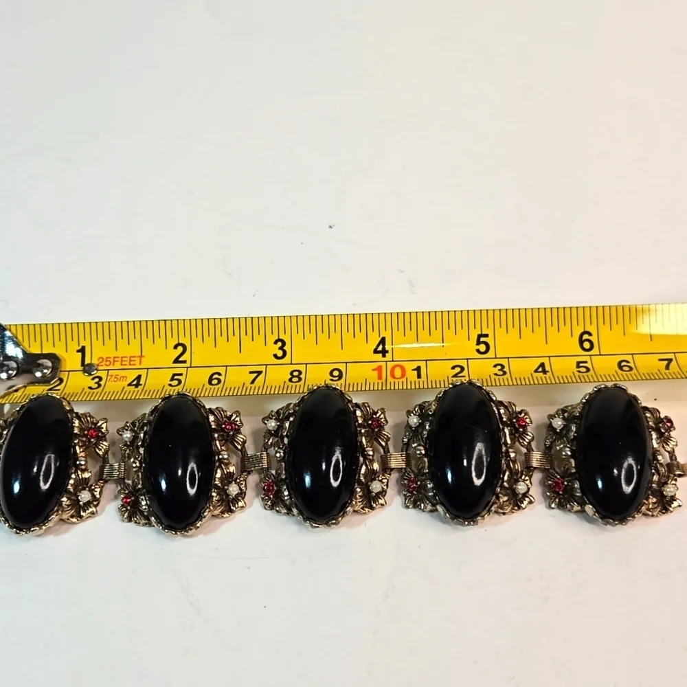 Selro Selini Style Cabochon Goldtone Bracelet Pearls Red Rhinestones 1950's